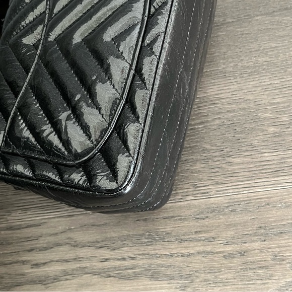 Chanel - Picture 10 of 15